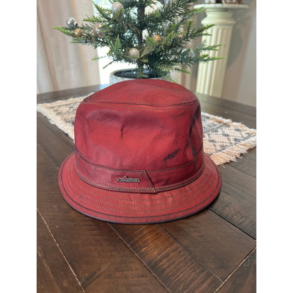 Wigens size medium red bucket hat